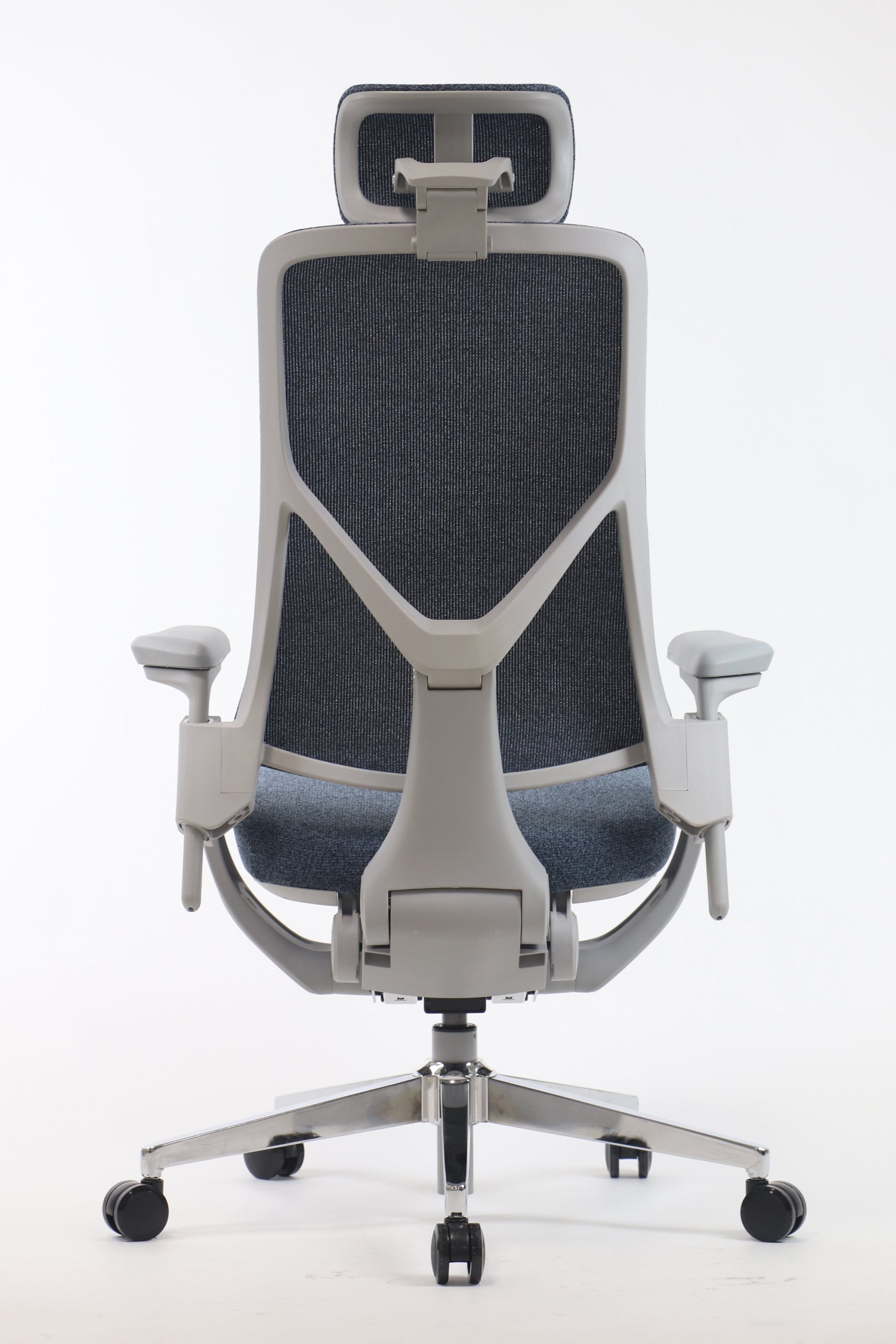 Gravity Luxury High Back Chair Cellbell