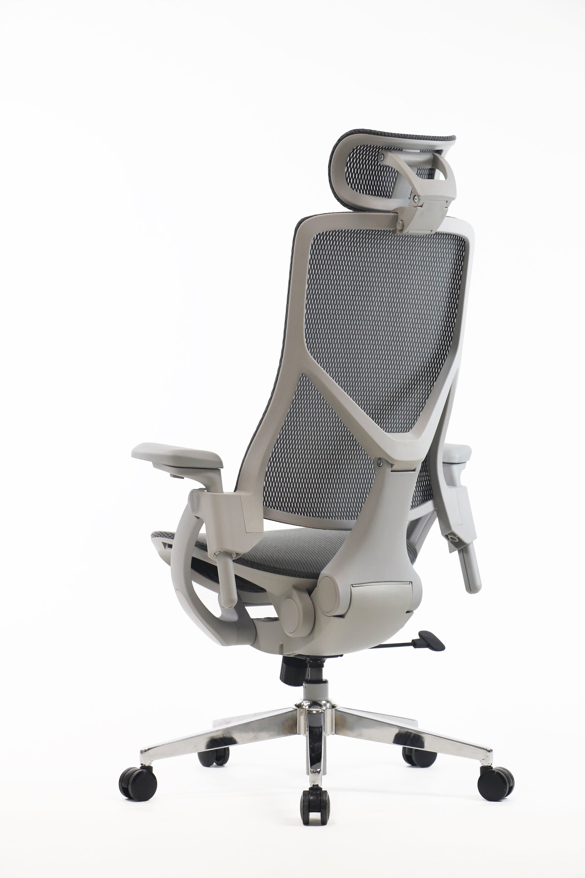 Gravity Luxury High Back Chair Cellbell